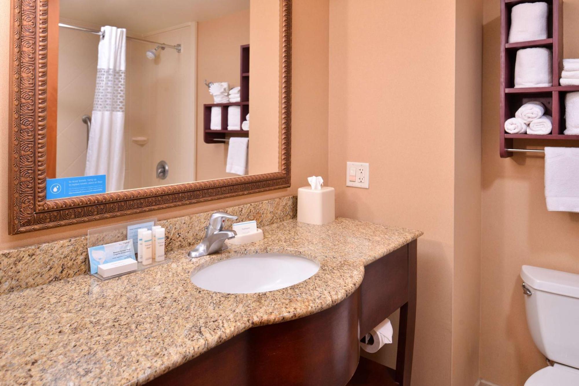 Hampton Inn York Zewnętrze zdjęcie